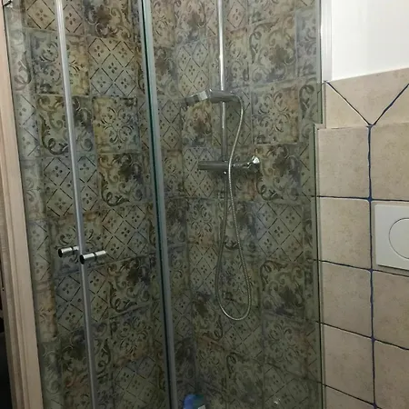 La Casa Del Poeta 3*