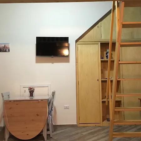 La Casa Del Poeta Hotel 3*